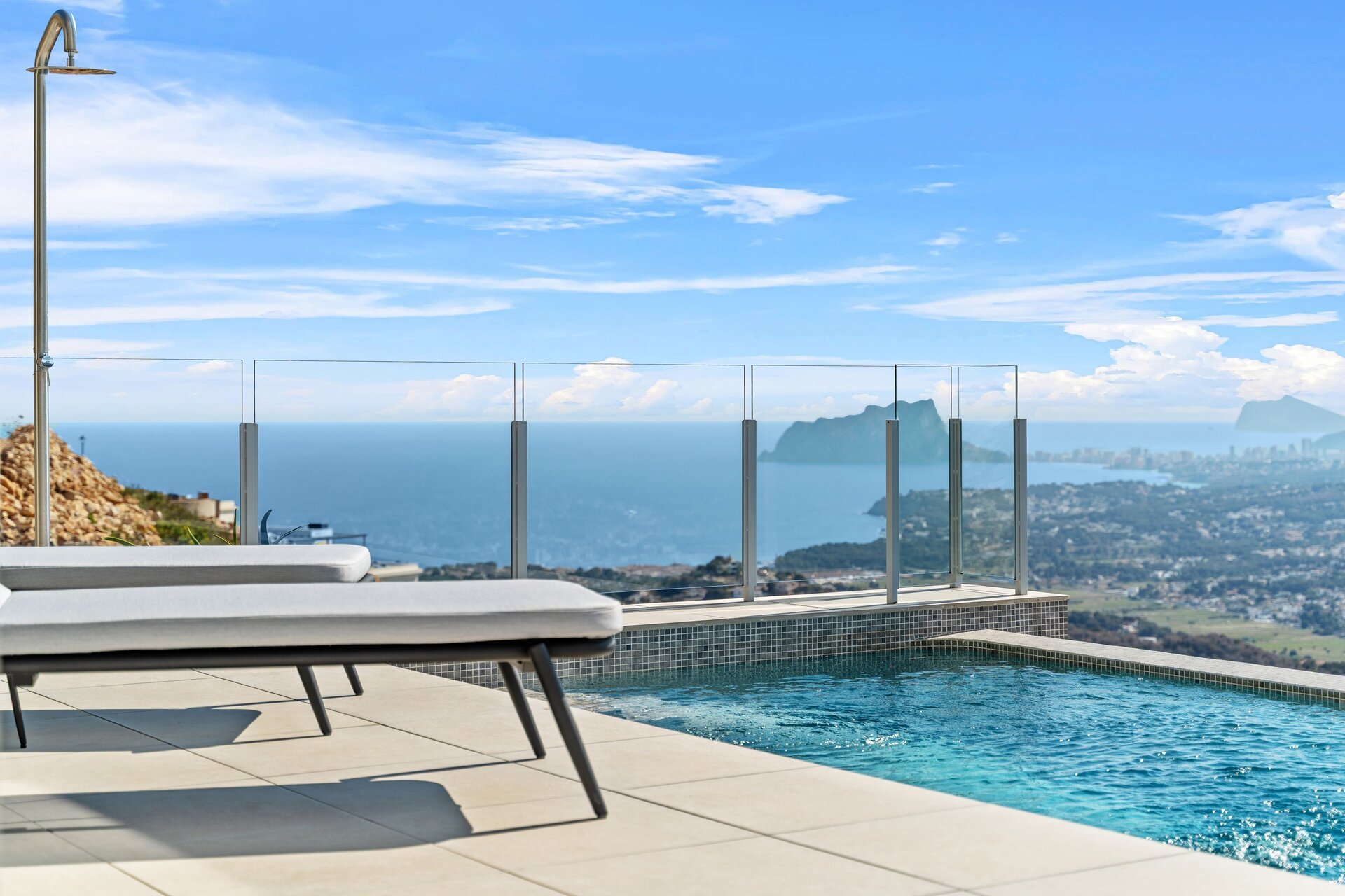 Новое здание - Villa - Cumbre del Sol