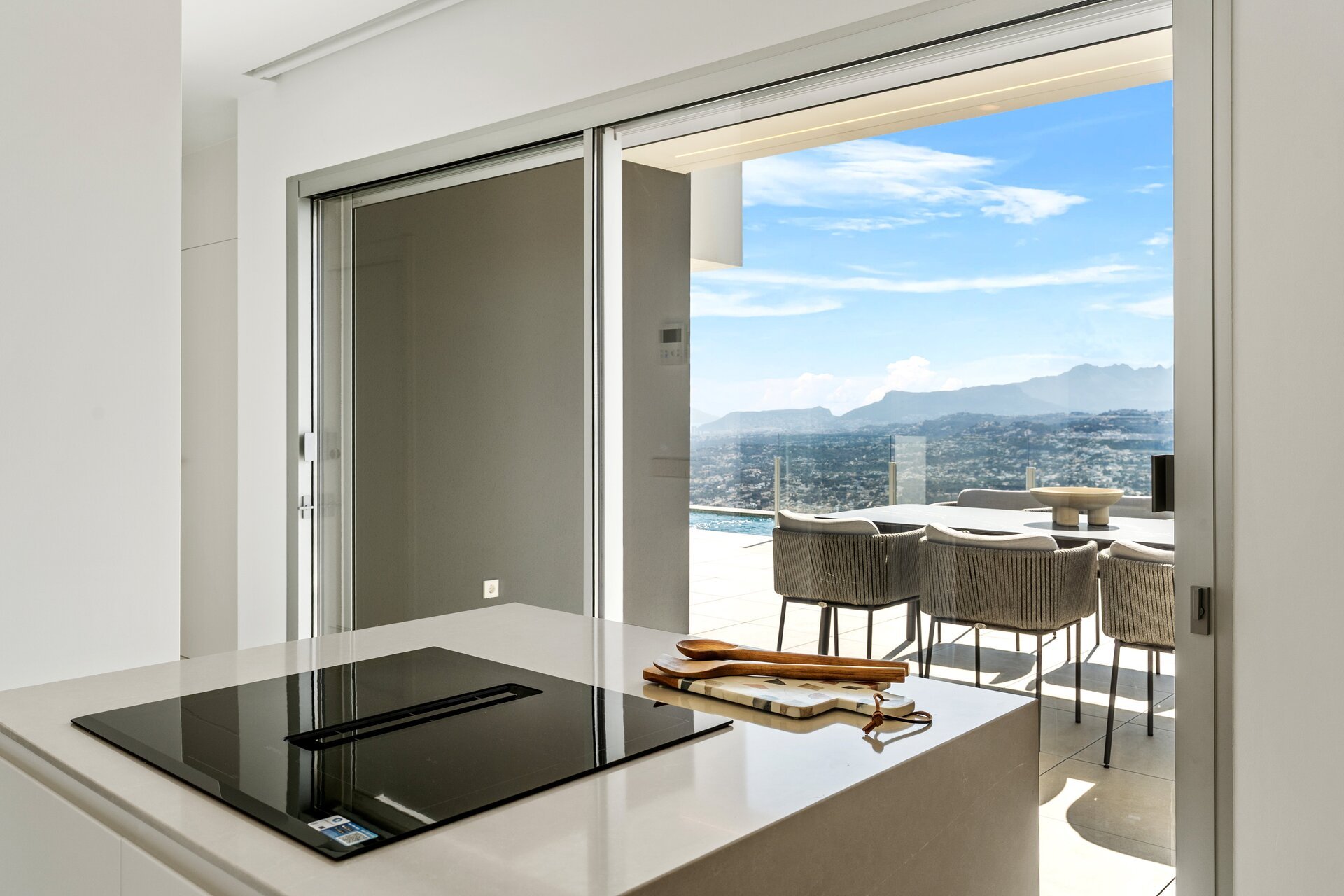 Новое здание - Villa - Cumbre del Sol