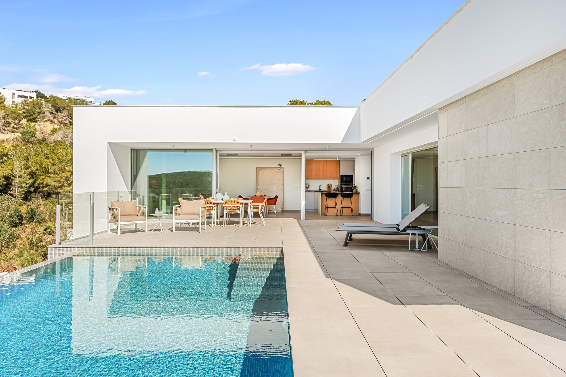 Новое здание - Villa - Cumbre del Sol