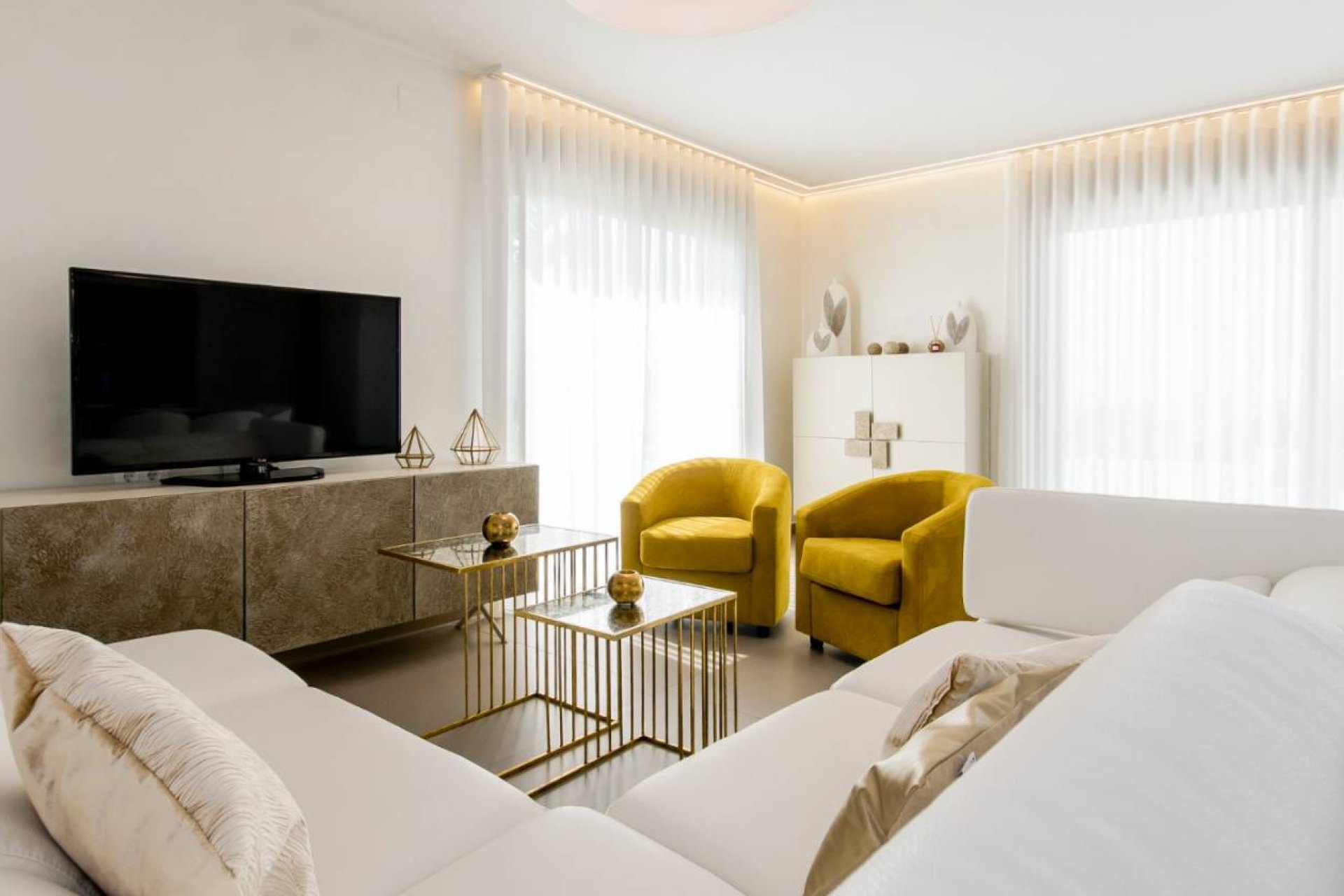 Новое здание - Villa - Dehesa de Campoamor