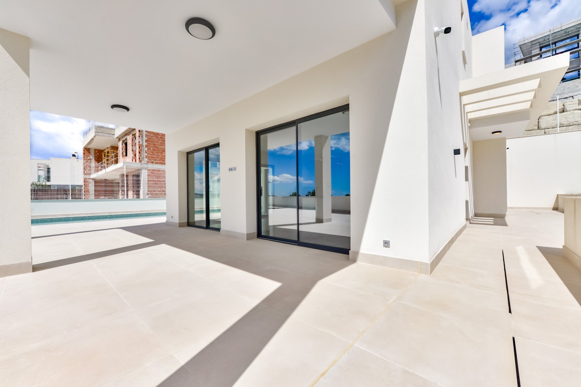 Новое здание - Villa - Finestrat