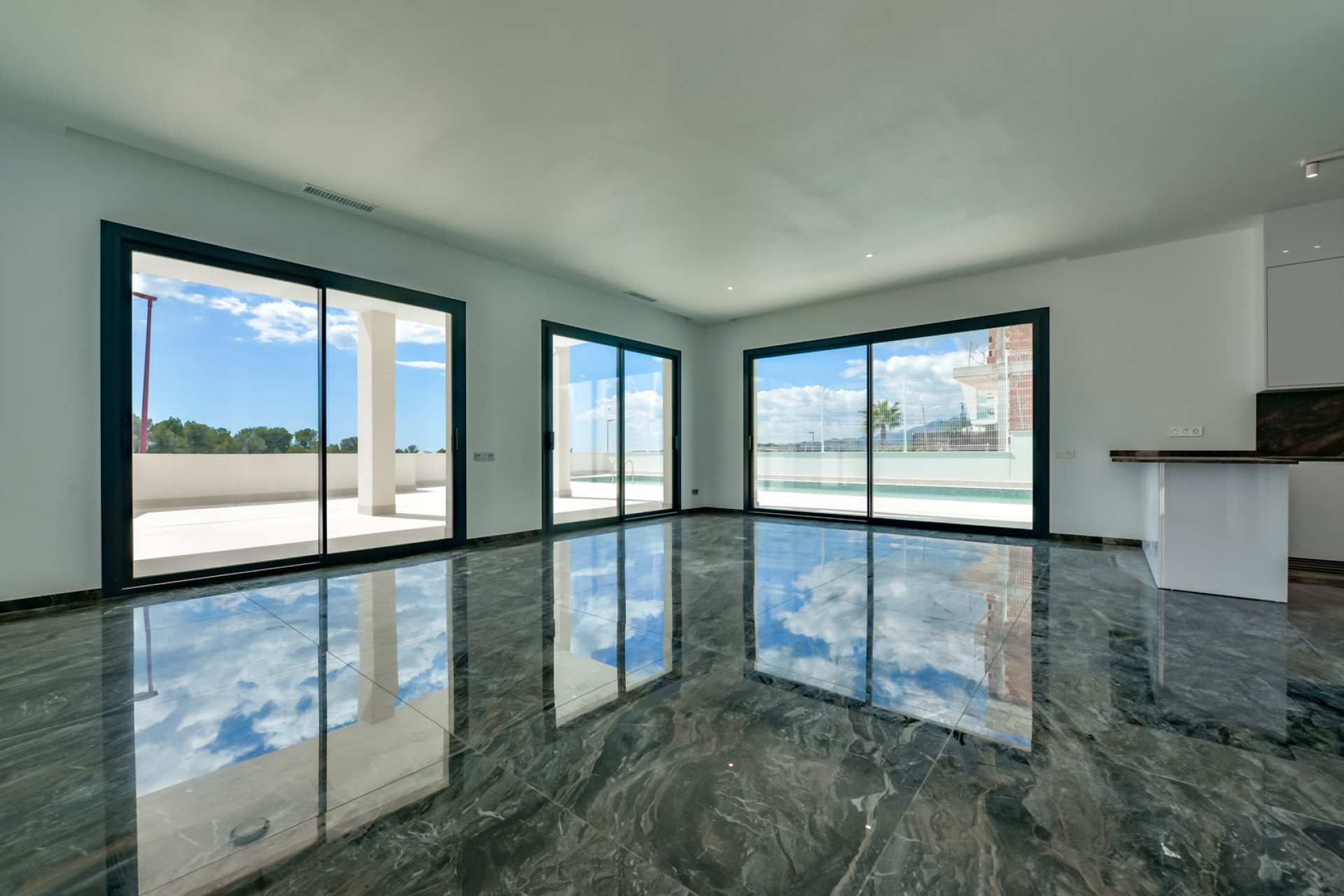 Новое здание - Villa - Finestrat