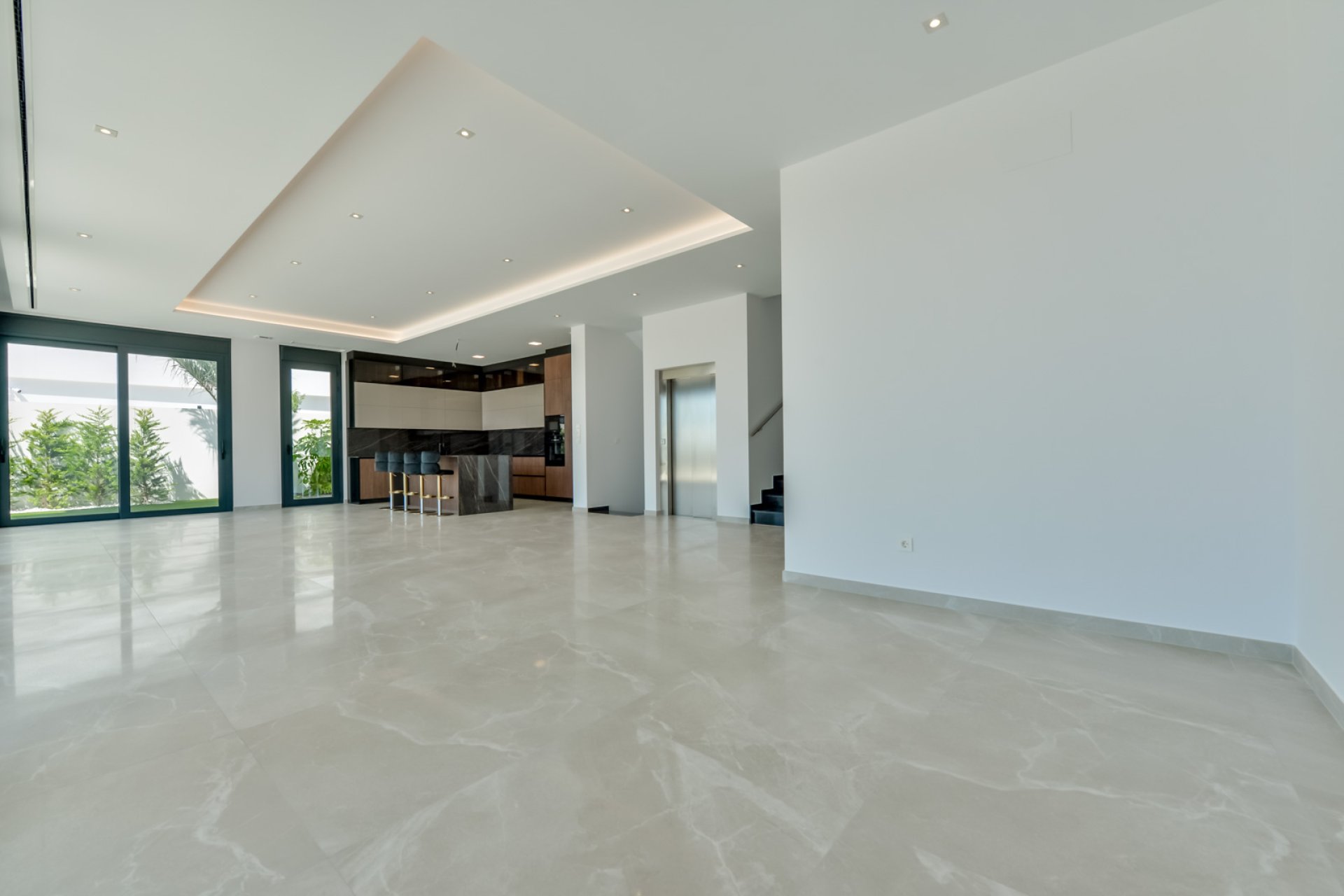 Новое здание - Villa - Golf Bahía