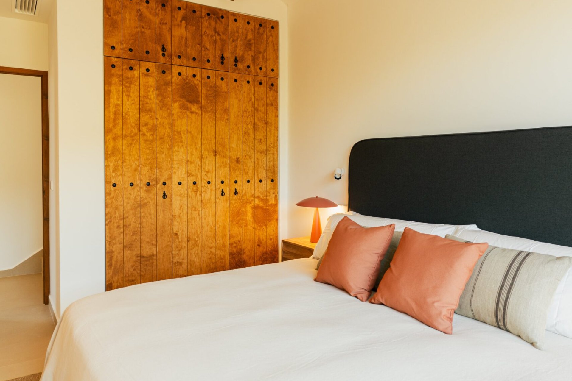 Новое здание - Villa - Jávea