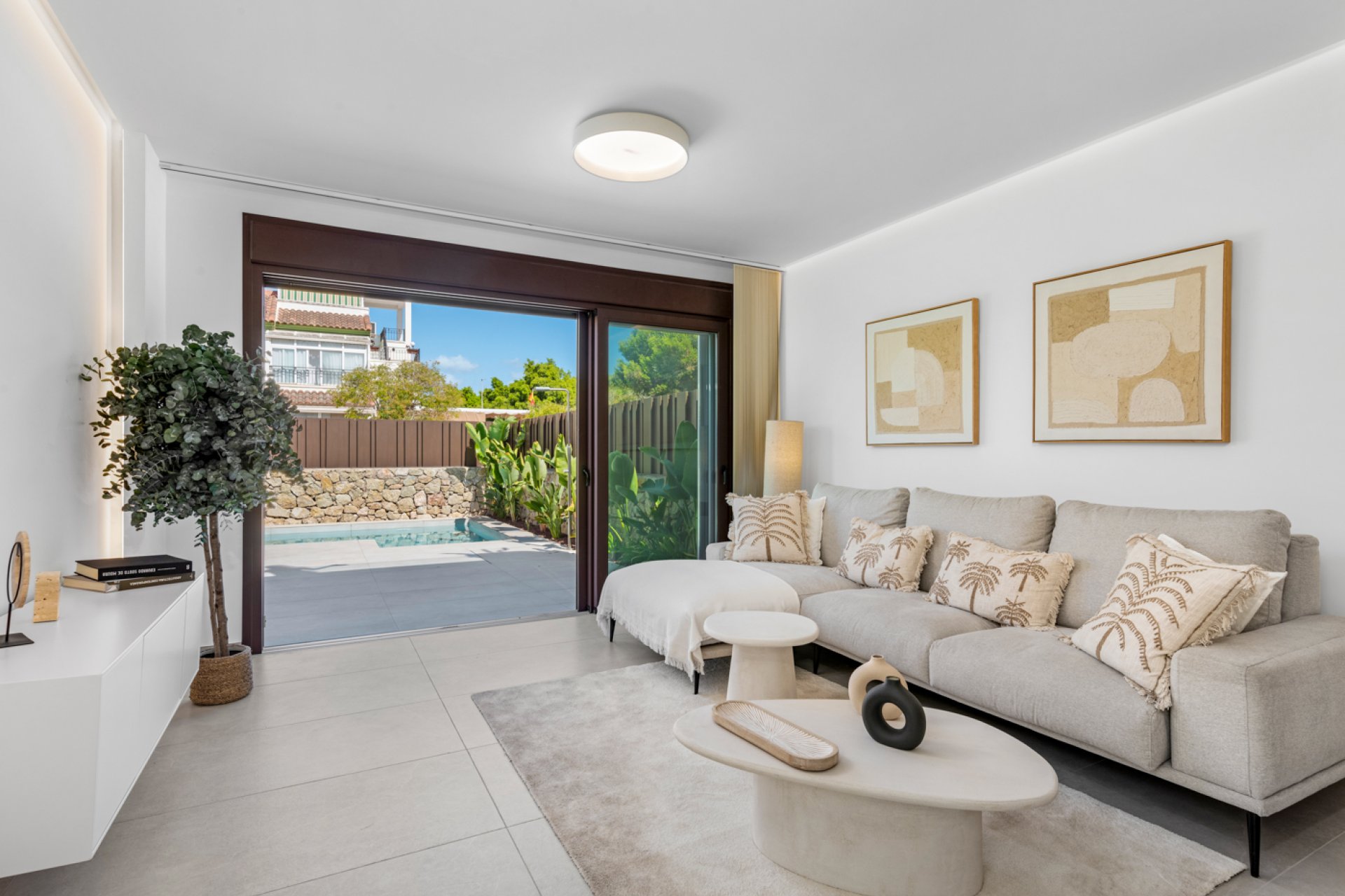 Новое здание - Villa - Mil Palmeras