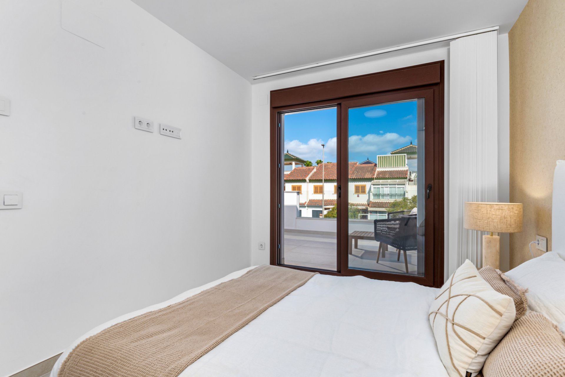 Новое здание - Villa - Mil Palmeras