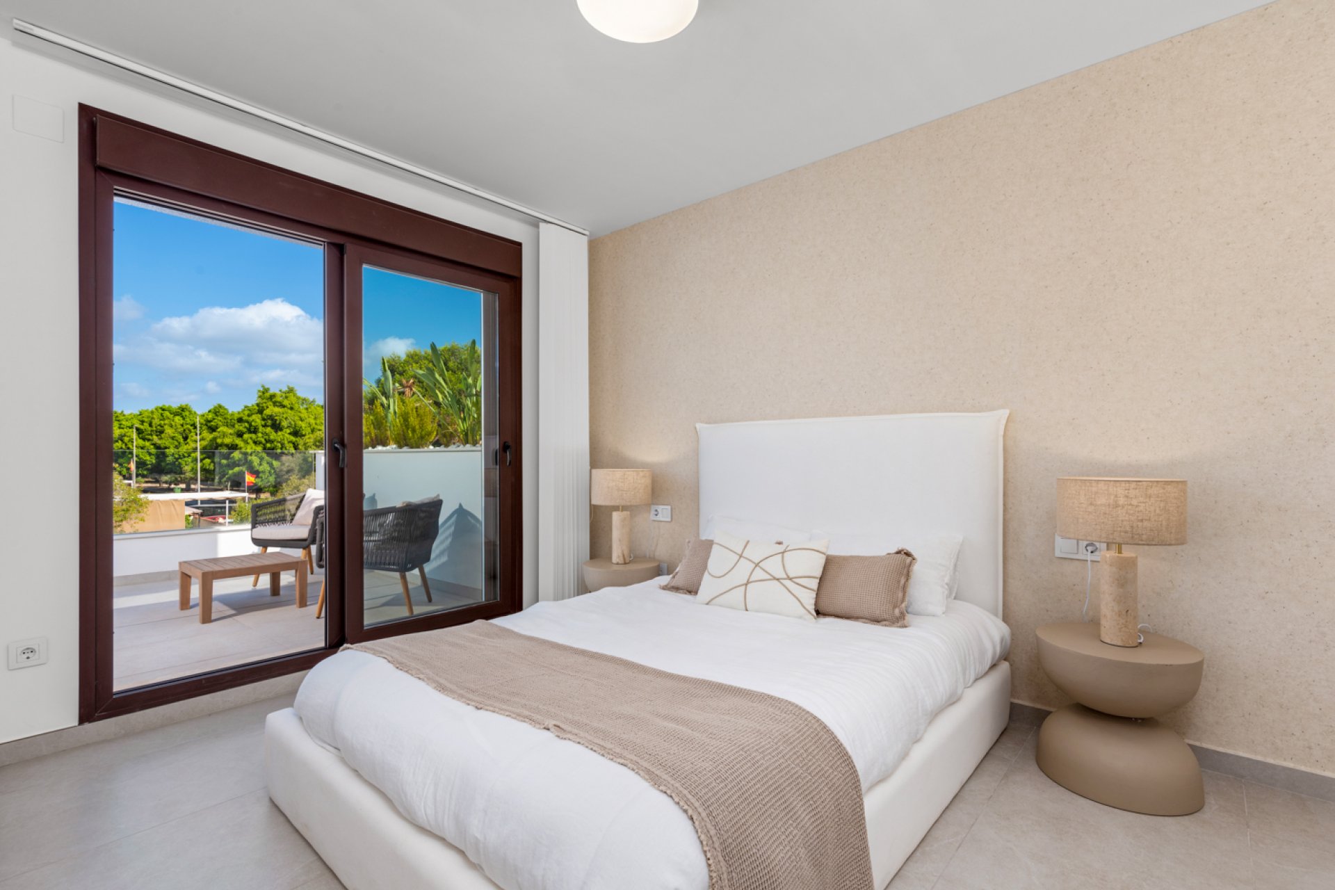 Новое здание - Villa - Mil Palmeras