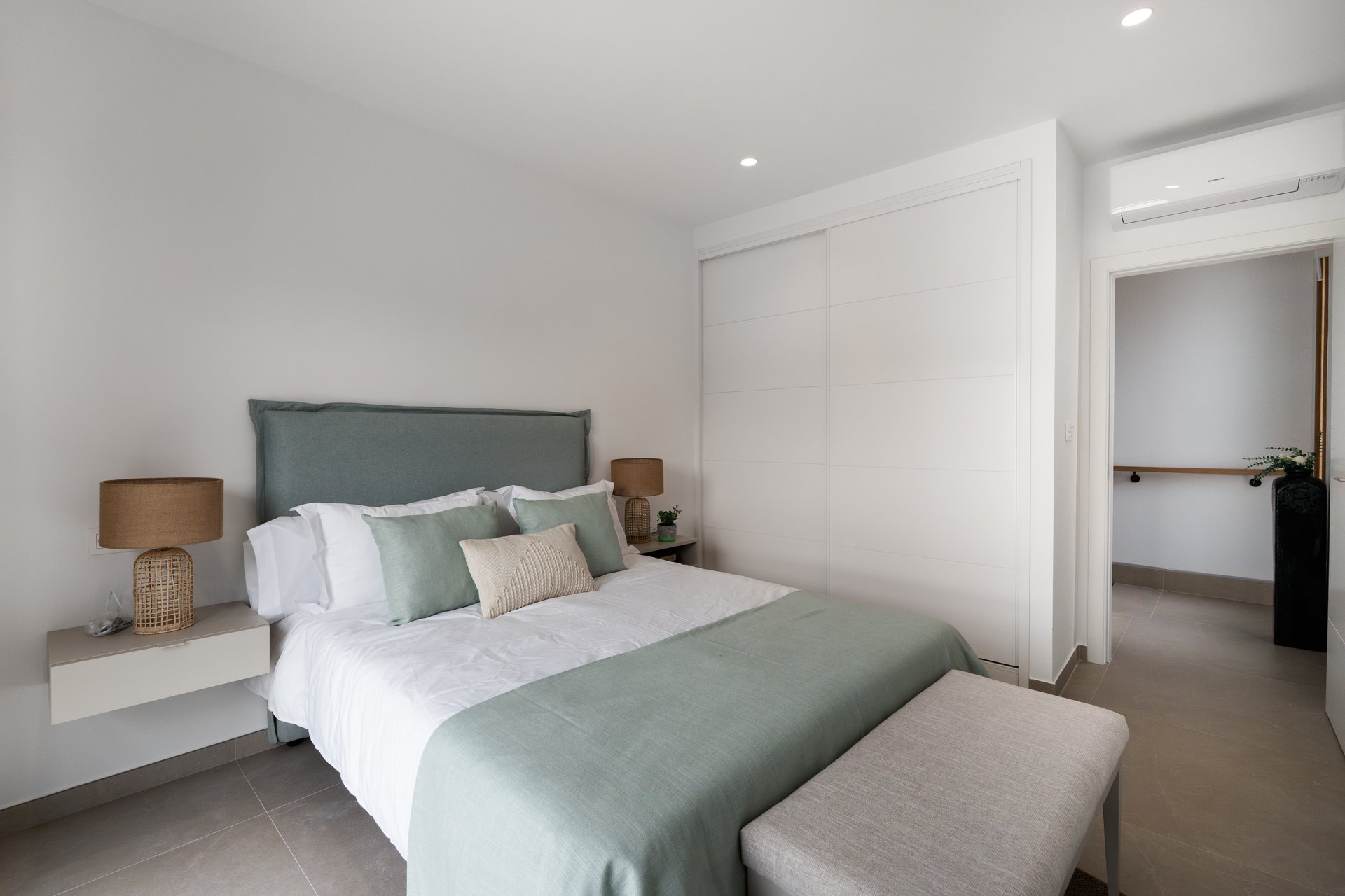Новое здание - Villa - Orihuela Costa