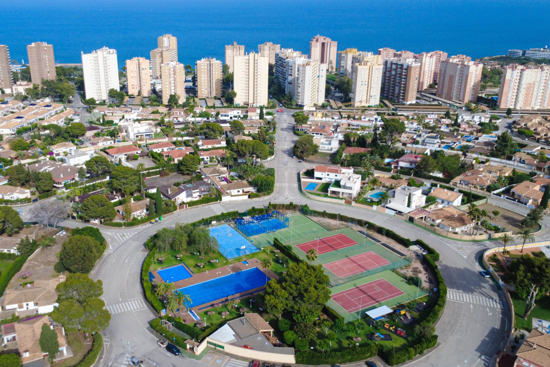 Новое здание - Villa - Orihuela Costa