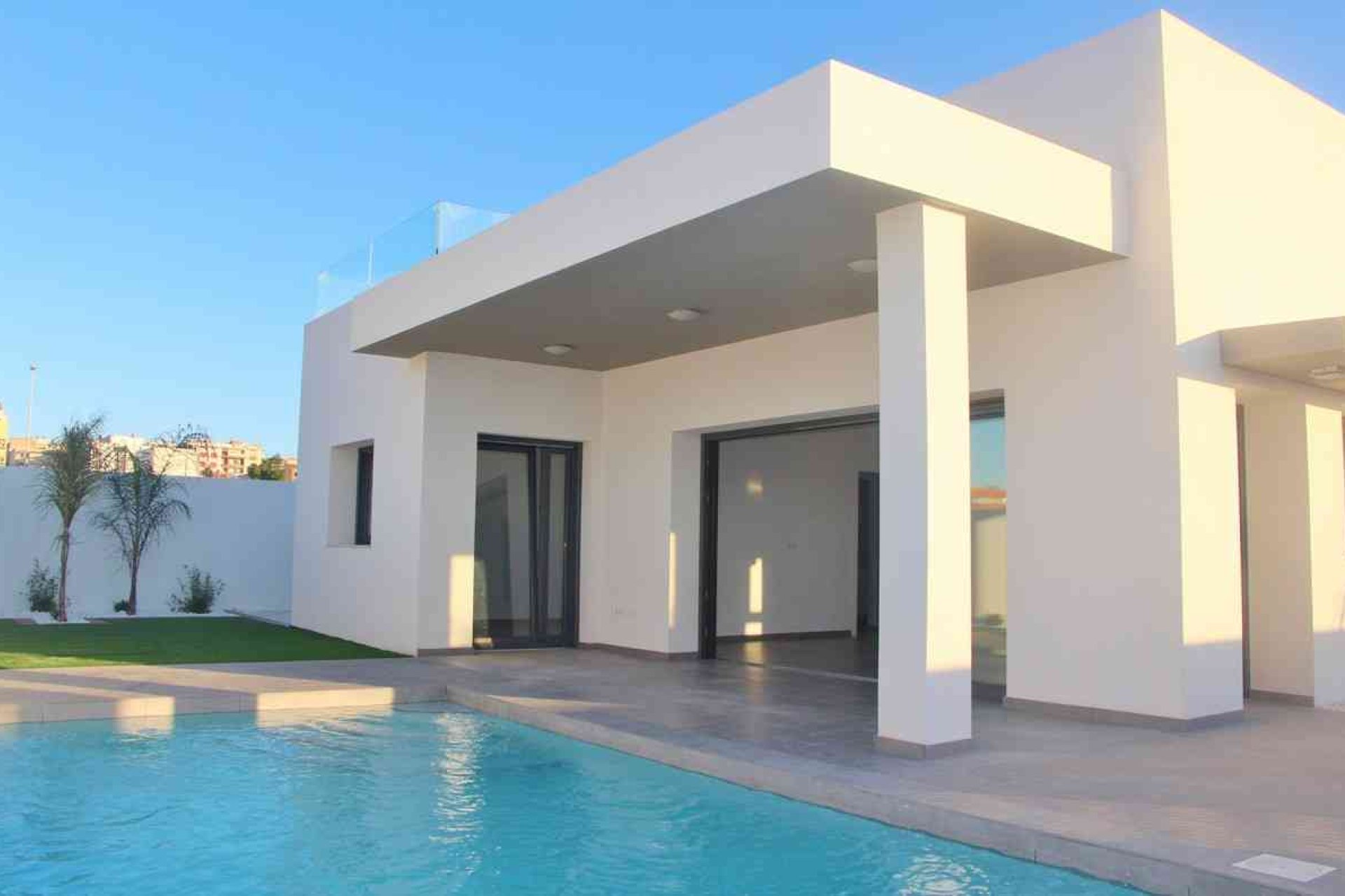 Obra nueva - detached - Rafal