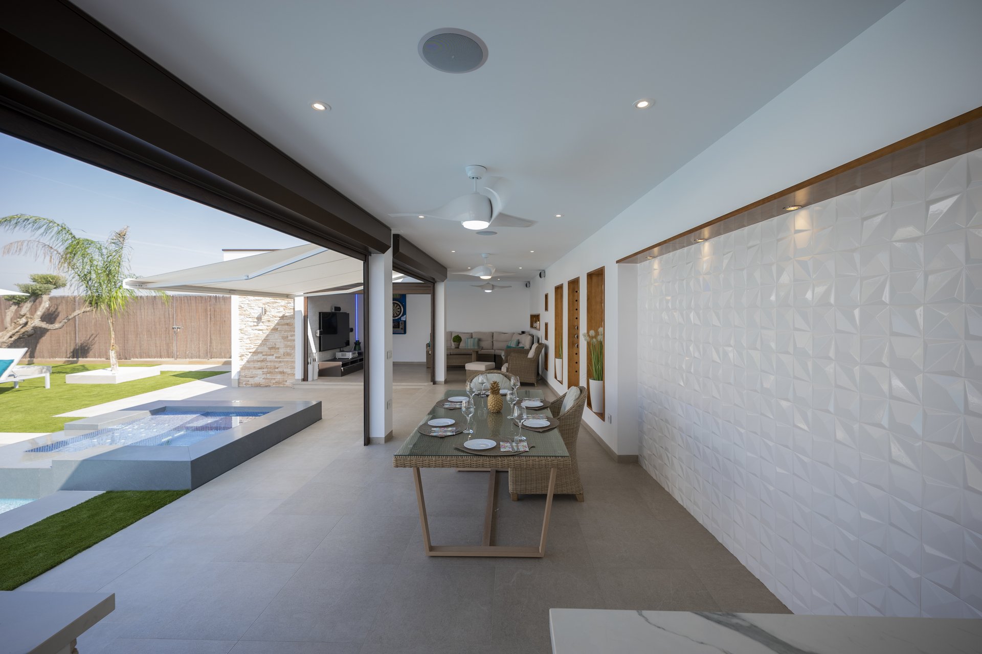 Obra nueva - Villa - Jerónimo y Avileses