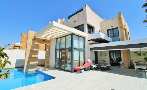 Villa - Resale - Cabo Roig - Cabo Roig