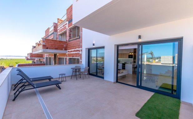 Новое здание - high-bungalow - Torrevieja