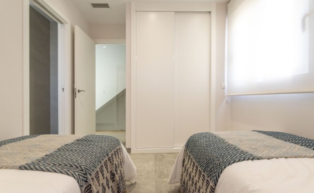 New Build - detached - Pilar de la Horadada