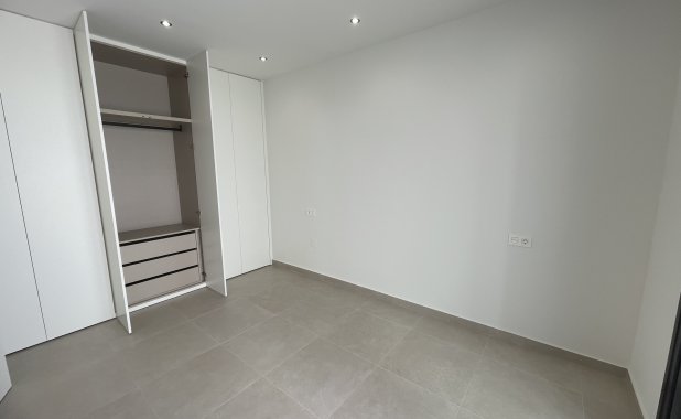 New Build - detached - Heredades