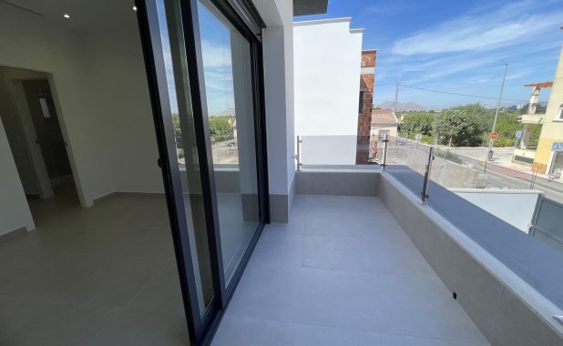 New Build - detached - Heredades