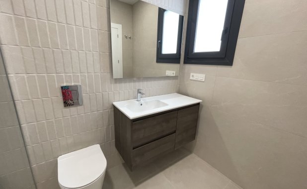 New Build - detached - Heredades