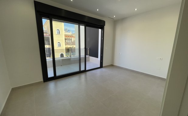 New Build - detached - Heredades