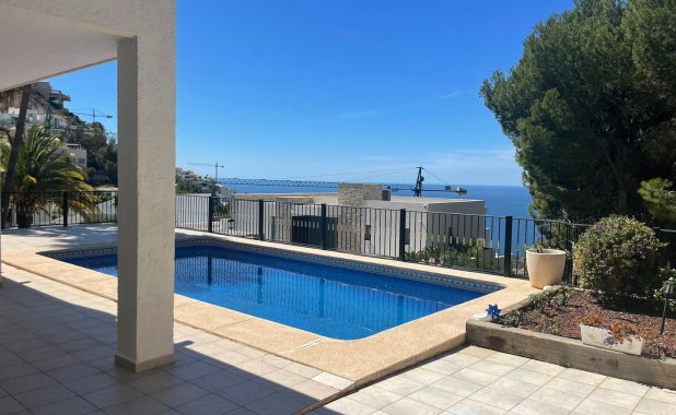 Новое здание - Villa - Altea