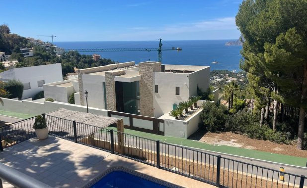 Новое здание - Villa - Altea