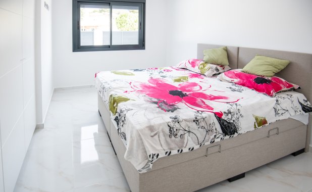 New Build - detached - Pinar de Campoverde