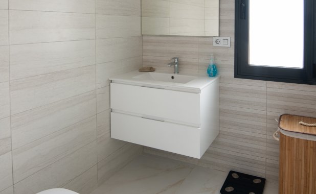 New Build - detached - Pinar de Campoverde