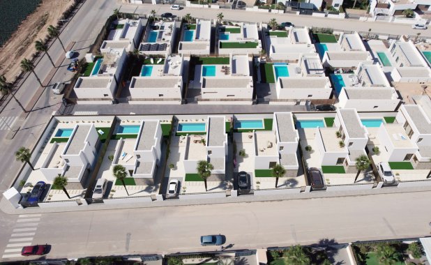 New Build - detached - La Rellana