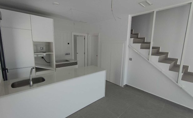 New Build - detached - Daya Nueva