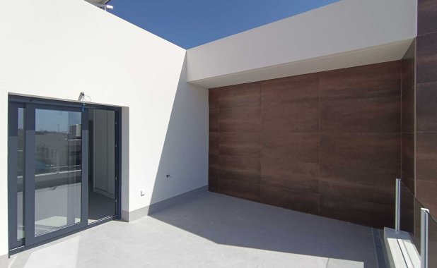 New Build - detached - Daya Nueva