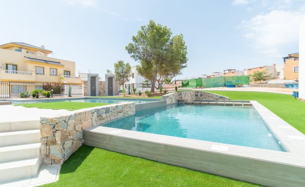 Obra nueva - low-bungalow - Torrevieja