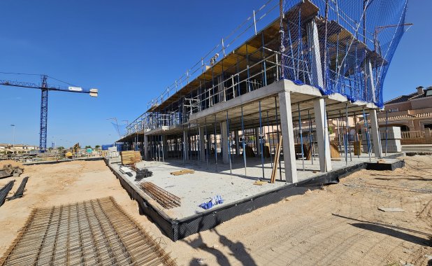 Новое здание - low-bungalow - Torre de la Horadada