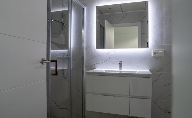 New Build - detached - Coloma