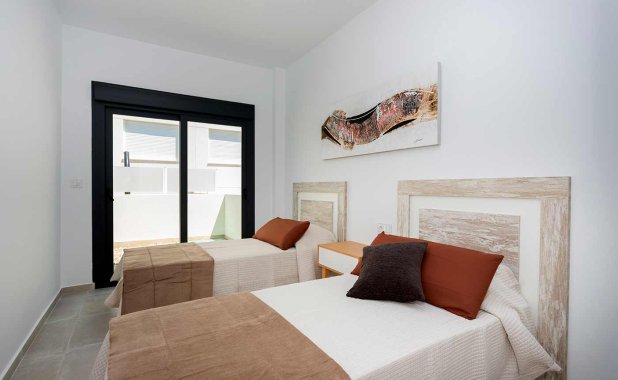 New Build - detached - Daya Nueva