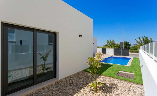 New Build - detached - Daya Nueva