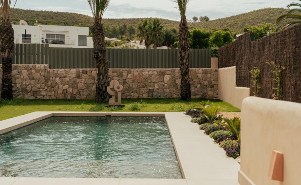 Новое здание - Villa - Jávea