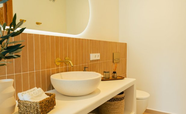 Новое здание - Villa - Jávea