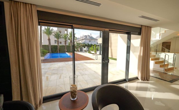 New Build - Villa - Torrevieja