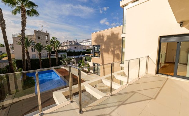 New Build - Villa - Torrevieja