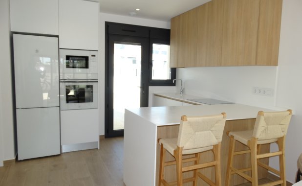 Новое здание - low-bungalow - Pilar de la Horadada