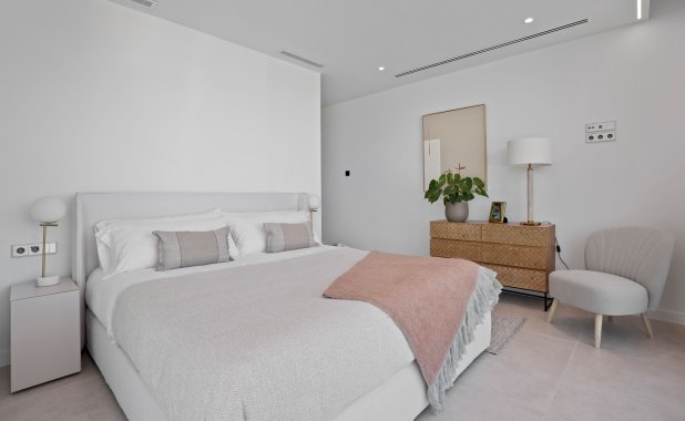 Новое здание - Villa - Benidorm