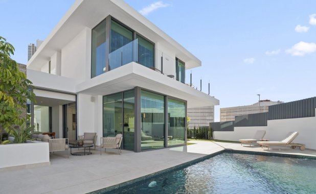 Новое здание - Villa - Benidorm