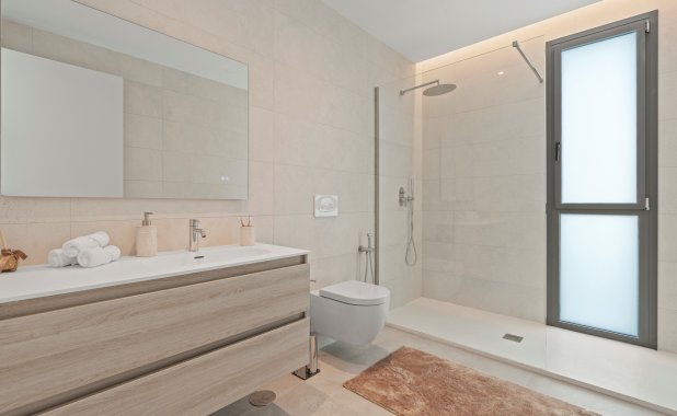 Новое здание - Villa - Benidorm