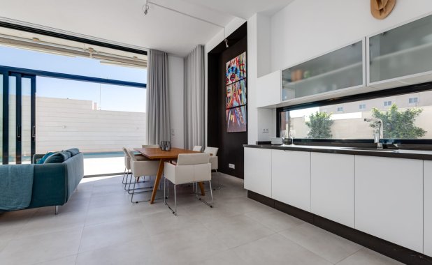 Obra nueva - detached - Pilar de la Horadada
