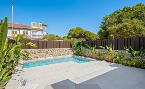 New Build - Villa - Mil Palmeras