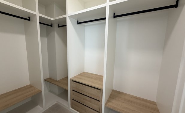 New Build - detached - Heredades