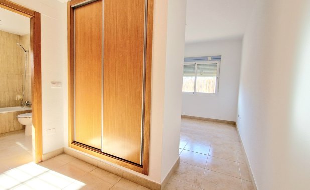 New Build - detached - Purias