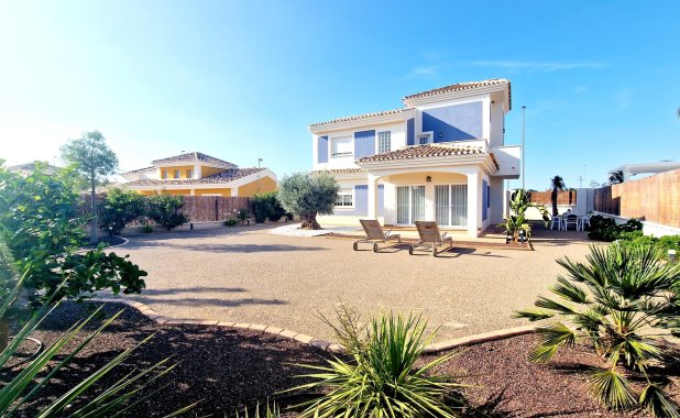 New Build - detached - Purias