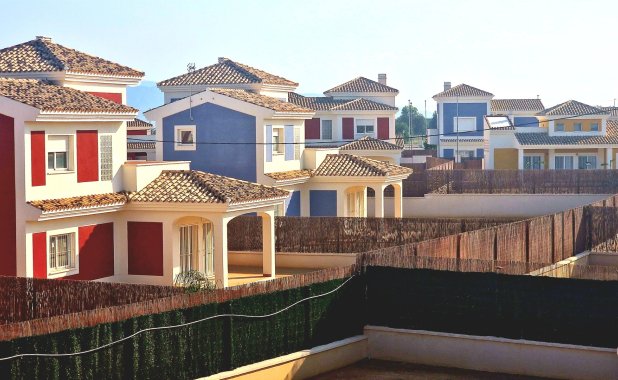 New Build - detached - Purias