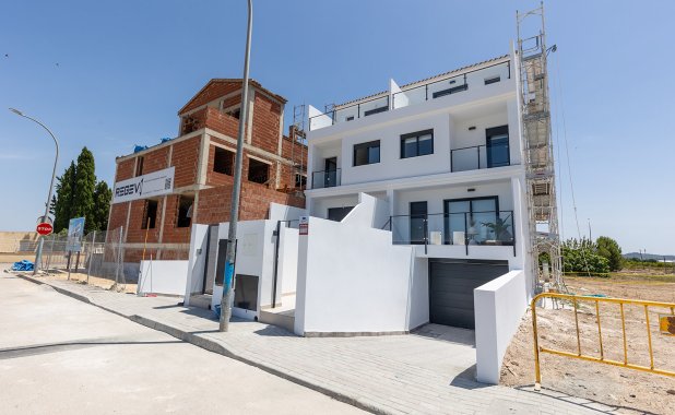 New Build - semi-detached - Rafal