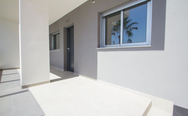 New Build - Penthouse - Res. Las Filipinas